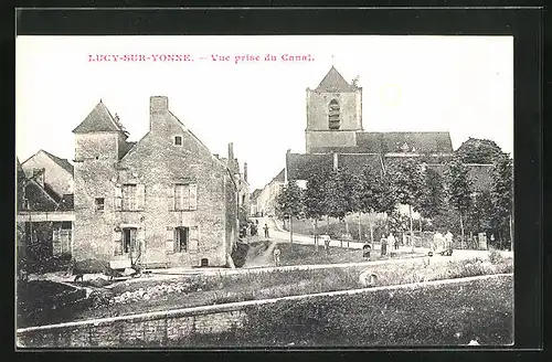 AK Lucy-sur-Yonne, Vue prise du Canal