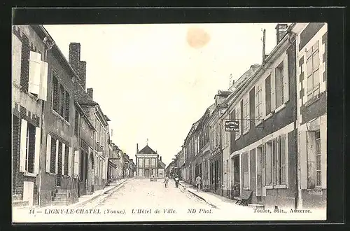 AK Ligny-le-Chatel, L`Hôtel de Ville