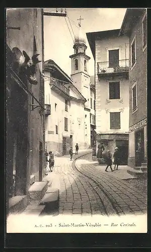 AK Saint-Martin-Vésubie, Rue Centrale