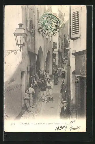 AK Grasse, La Rue de la Rève Vieille