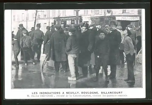 AK Neuilly-Boulogne, Les Inondations, Menschen auf dem Platz bei Hochwasser