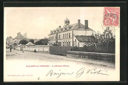 AK Aillant-sur-Tholon, La Maison d`Ecole