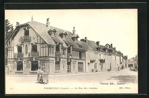 AK Vermenton, La Rue des Acacias, Strassenpartie