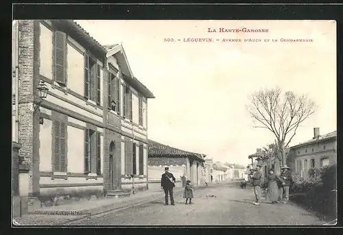AK Léguevin, Avenue d`Auch et la Gendarmerie