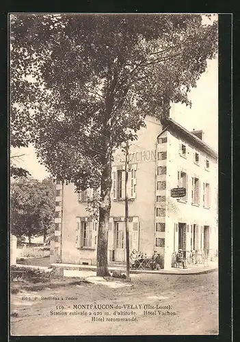 AK Montfaucon-du-Velay, Hôtel Cahon