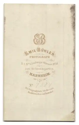 Fotografie Emil Bühler, Mannheim, Ludwigsstrasse Nr. 34., Hübsches Mädchen mit Pferdeschwanz