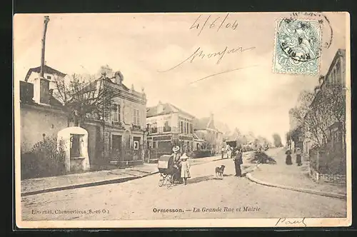 AK Ormesson, La Grande Rue et Mairie