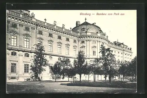 AK Würzburg, Residenz vom Park gesehen