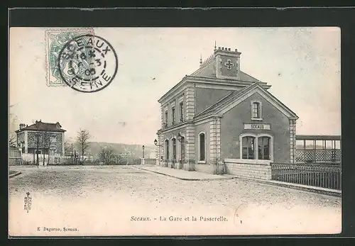 AK Sceaux, la Gare et la Passerelle
