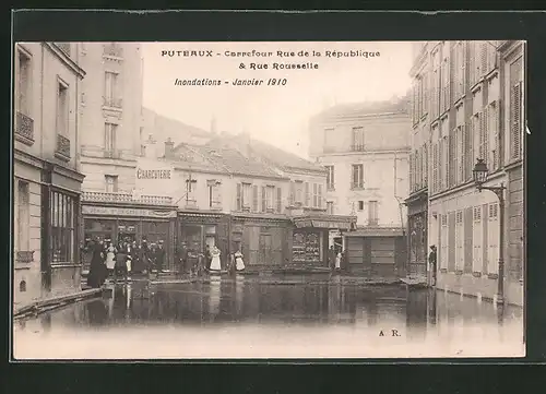 AK Puteaux, Carrefour Rue de la République & Rue Rousselle, Inondations 1910