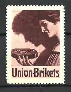 Reklamemarke Union-Brikets, Fräulein hält eine Kohlestück in der Hand