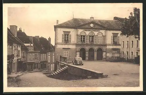 AK Couches-les-Mines, Haut de la Grande-Rue et Place de l'Hotel-de-Vile