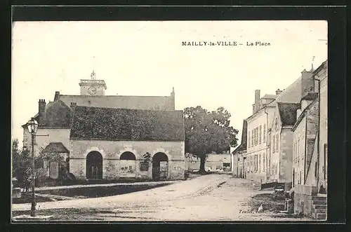 AK Mailly-la-Ville, la Place
