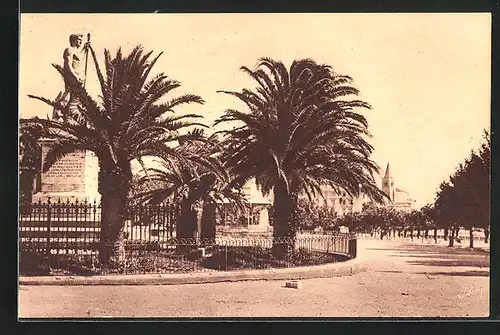 AK Bastia, Place Saint-Nicolas, Statue de Napoléon I.