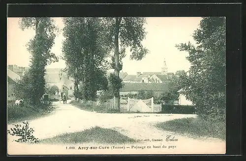 AK Arcy-sur-Cure, Paysage en baut du pays