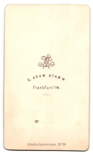 Fotografie G. A. Stamm, Frankfurt / Main, Allerheiligenstrasse 20, Fräulein mit geflochtenem Haar