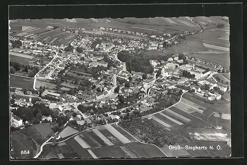 AK Gross-Siegharts, Totalansicht aus der Vogelschau