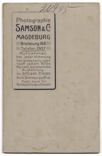 Fotografie Samson & Co, Magdeburg, Breiteweg 168, Herr mit junger Gattin und Kindern