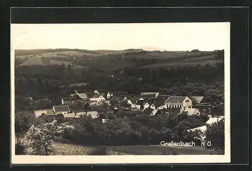 AK Grafenbach, Ortskern gegen Hügellandschaft