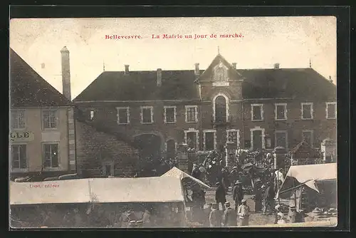 AK Bellevesvre, La Mairie un jour de marche