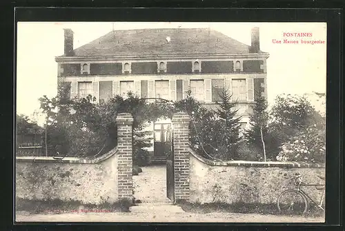 AK Fontains, Une Maison bourgeoise