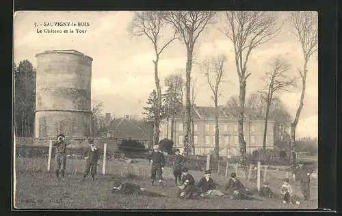 AK Sauvigny-le-Bois, Le Chateau et la Tour