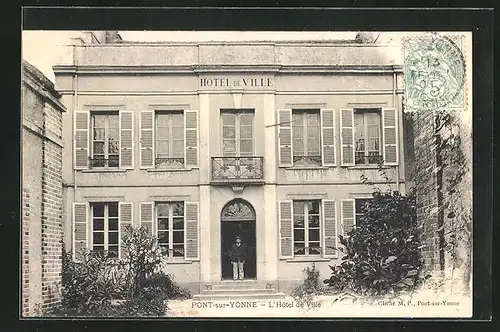 AK Pont-sur-Yonne, L`Hotel de Ville