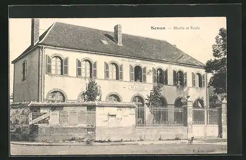 AK Senan, Mairie et Ecole