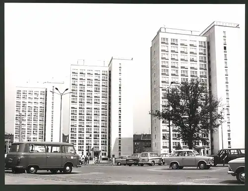 12 Fotografien Ansicht Erfurt, Herausgeber PGH Film & Bild Berlin, Foto Hoffmann, Oelsnitz, Das Leben im Sozialismus-DDR