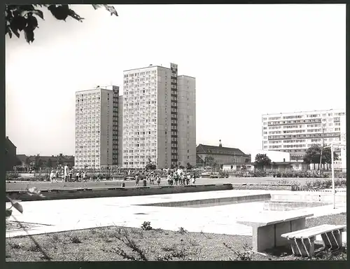 12 Fotografien Ansicht Erfurt, Herausgeber PGH Film & Bild Berlin, Foto Hoffmann, Oelsnitz, Das Leben im Sozialismus-DDR