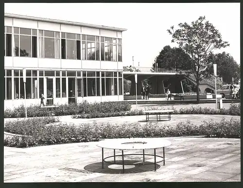 12 Fotografien Ansicht Erfurt, Herausgeber PGH Film & Bild Berlin, Foto Hoffmann, Oelsnitz, Das Leben im Sozialismus-DDR