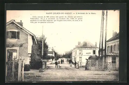 AK Saint-Julien-du-Sault, L` Avenue de la Gare