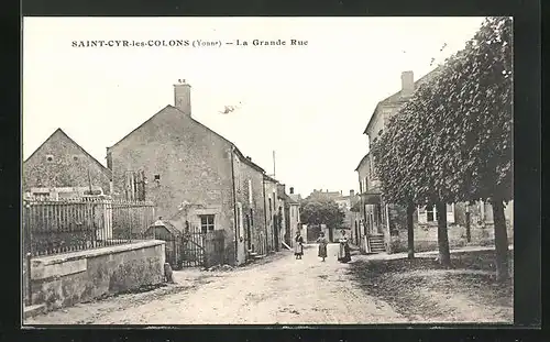 AK Saint-Cyr-les-Colons, La Grande Rue, Strassenpartie