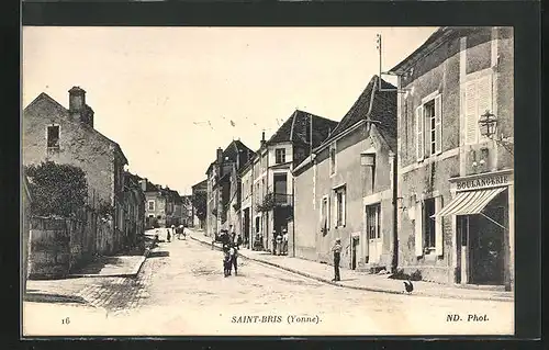 AK Saint-Bris, Une rue, Strassenpartie