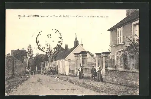 AK St-Sauveur, Rue de Bel-Air, Vue sur la Tour Sarrazine