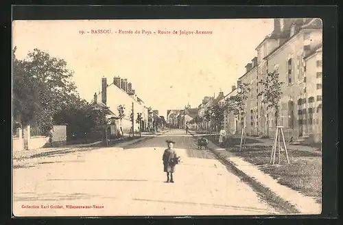 AK Bassou, Entree du Pays- Route de Joigny-Auxerre