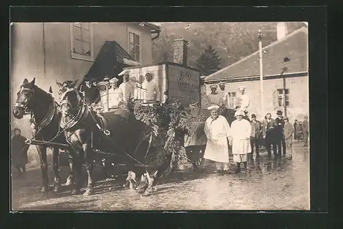 Foto-AK Payerbach, Festwagen der Bäcker-Vereinigung