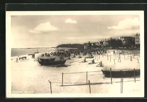 AK Bansin, Strand mit Booten und Strandkörben