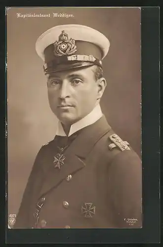 AK Kapitänleutnant Weddigen in Uniform mit Schirmmütze