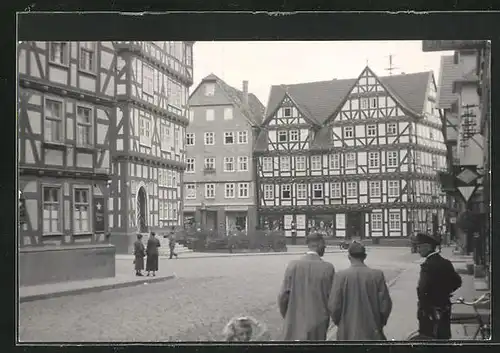 Foto-AK Melsungen, Markt am Gasthaus Adler 1950