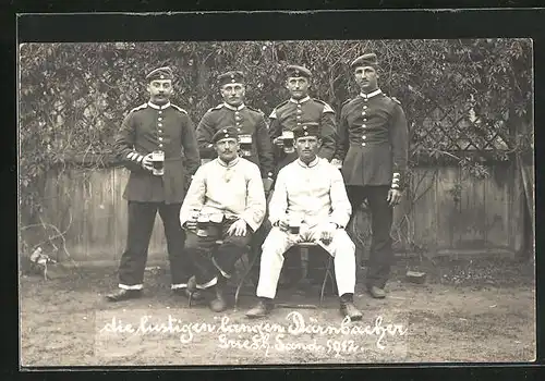 Foto-AK Darmstadt, Soldaten auf dem Truppenübungsplatz