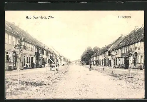AK Bad Arendsee / Altmark, Blick in die Breitestrasse mit Häusern