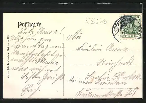 AK Schönhausen / Elbe, Partie auf dem Dorfplatz, Kriegerdenkmal