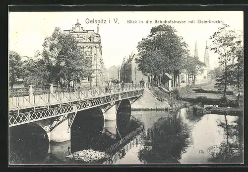 AK Oelsnitz i. V., Blick in die Bahnhofstrasse mit Elsterbrücke