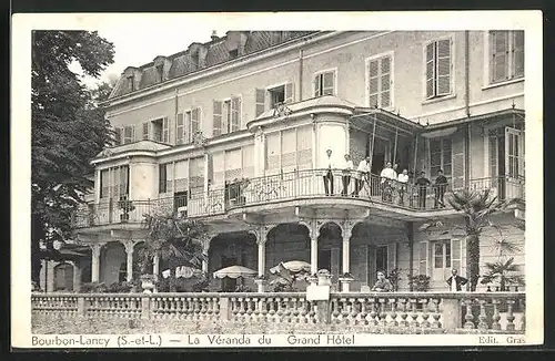 AK Bourbon-Lancy, la Véranda du Grand Hotel