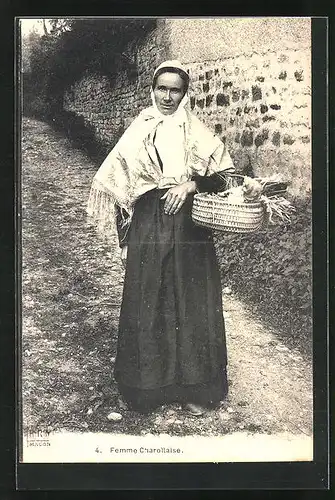 AK Macon, Femme Charollaise