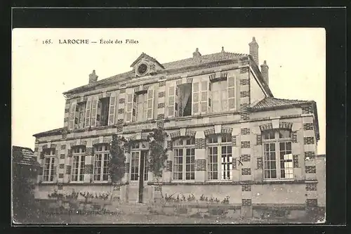 AK Laroche, École des Filles