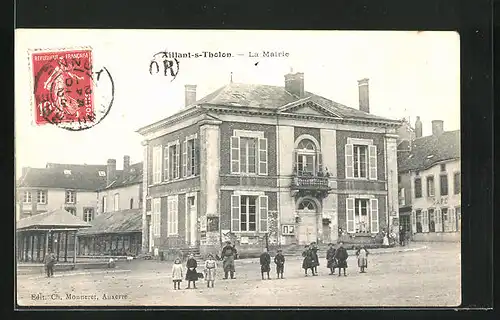 AK Aillant-s-Tholon, La Mairie