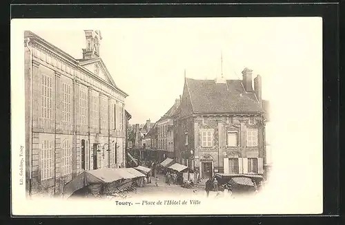 AK Toucy, Place de L`Hotel de Ville