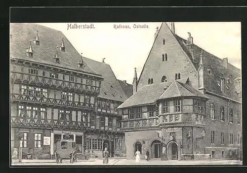 AK Halberstadt, Ostseite des Rathauses am Fischmarkt